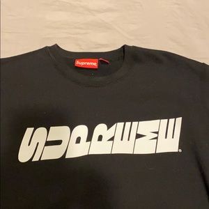 Supreme men’s sweatshirt